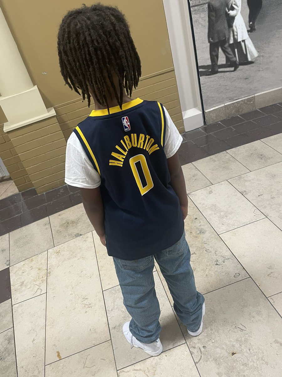 bthebigdawg's tweet image. Let’s Get a Game 1 win tonight in MSG! 🔥@TyHaliburton22 @Pacers #Yescers #Pacers