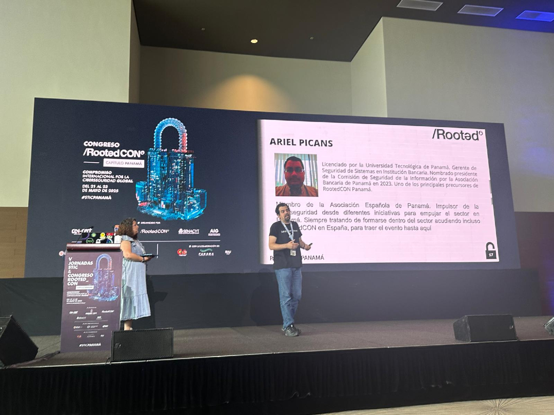 /RootedCON tweet media