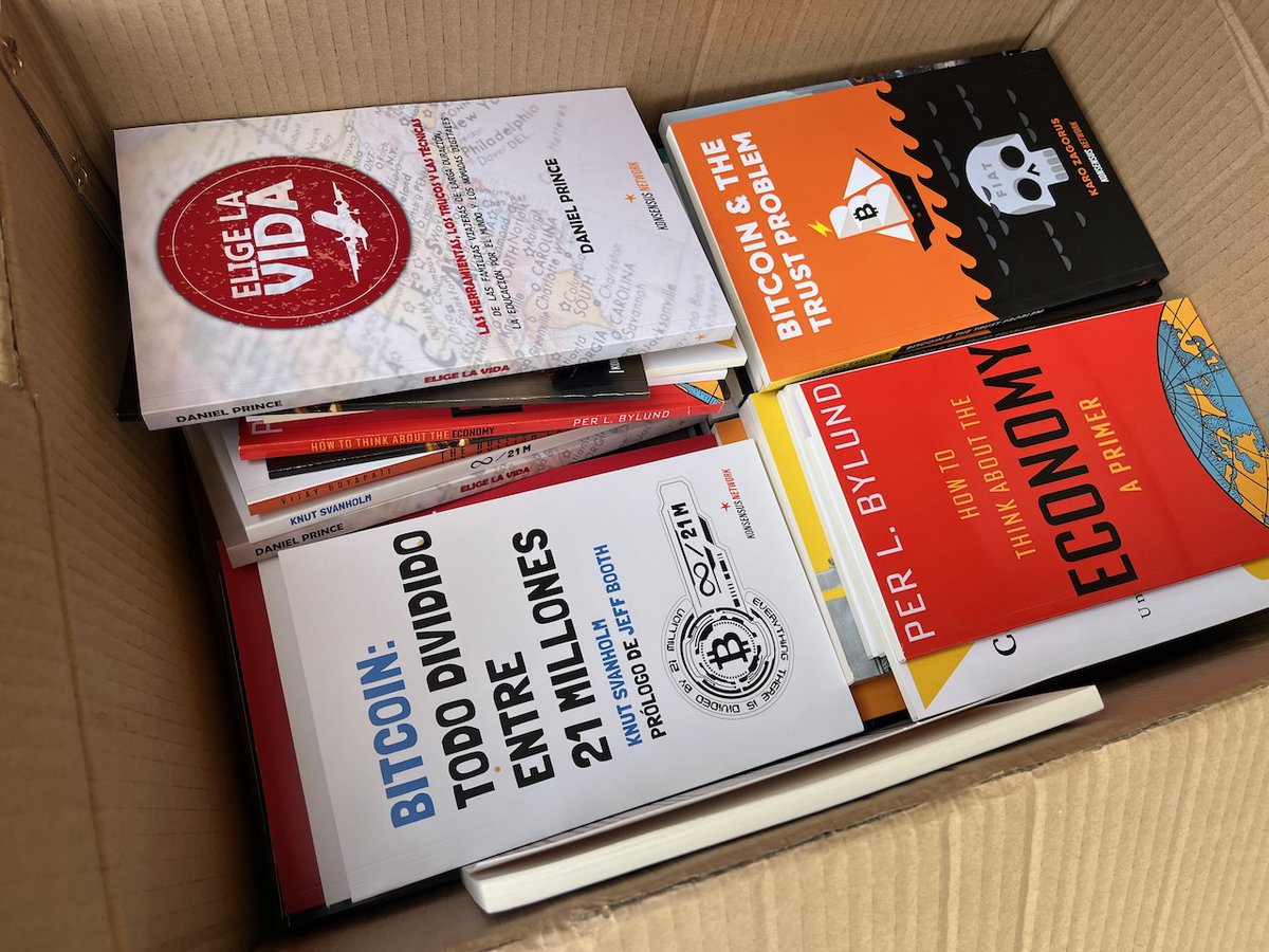 A big thank you to <a href="/PupusasG/">PupusasG</a> for supporting the Grand Opening of the Bitcoin Point at <a href="/RutadlasFlores/">Bitcoin Ruta de las Flores El Salvador</a>.

We will be selling books on Bitcoin Pizza Day and will establish a Bitcoin Library with the remaining books.

Join us for the celebrations on Saturday, May 24th, in Apaneca.