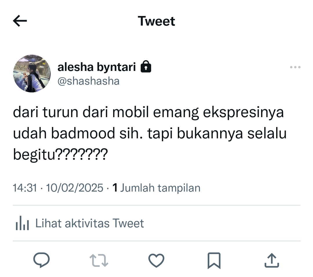 hiimyourblue's tweet photo. 🎀 205. ada yg badmood 😂 https://t.co/eVyiB3YsgZ