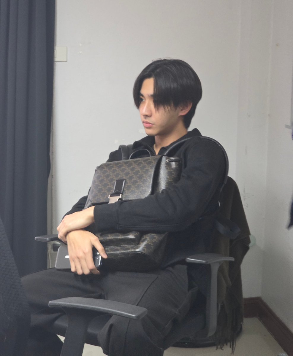 เทย์ทาวาฬ tweet media