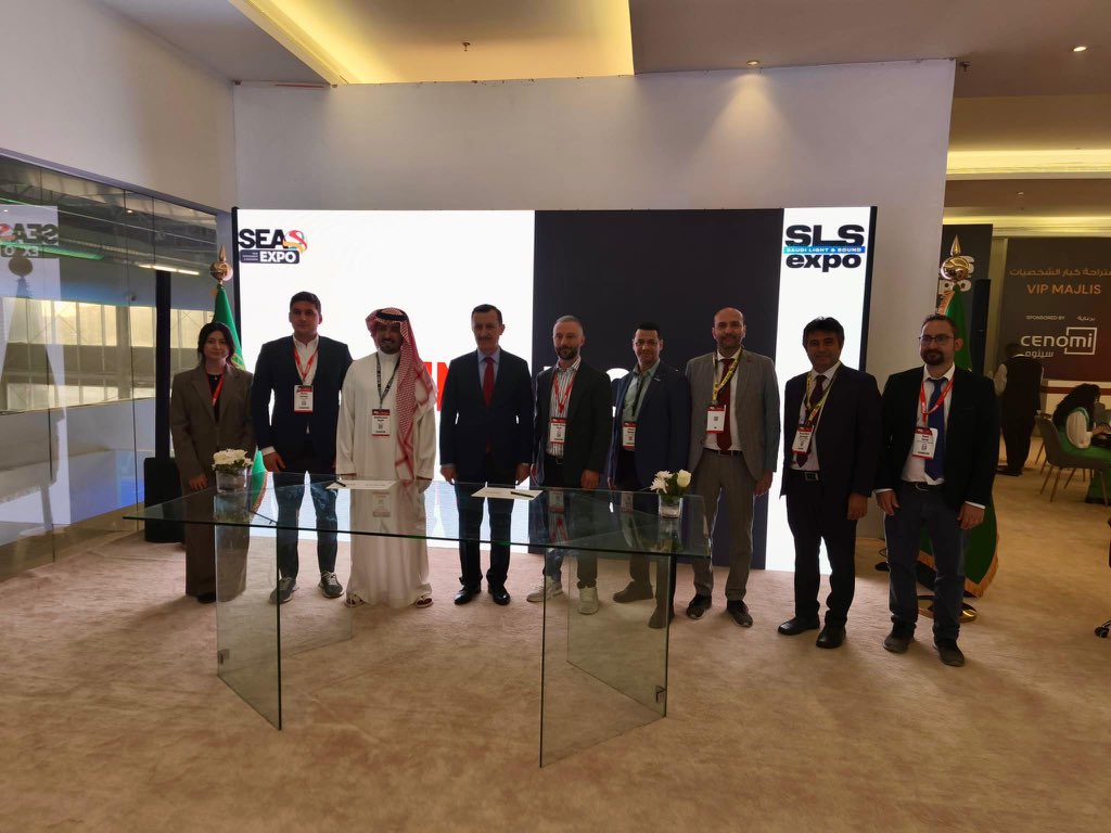 📍Riyad Front Sergi ve Konferans Merkezi

INFINIA firmasının, Suudi BLOCKS firmasıyla imzaladığı partnerlik sözleşmesinin firmalar için hayırlı ve uğurlu olmasını temenni ediyorum.🇹🇷🇸🇦

<a href="/INFINIAofficial/">INFINIA</a>