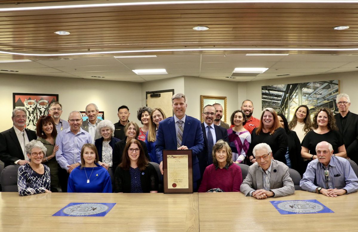 Yesterday, I proclaimed May as Jewish American Heritage Month in Albuquerque—a time to recognize the deep roots and lasting contributions of the Jewish community. We’re #fullycommitted to building on that legacy and standing against antisemitism. #OneAlbuquerque