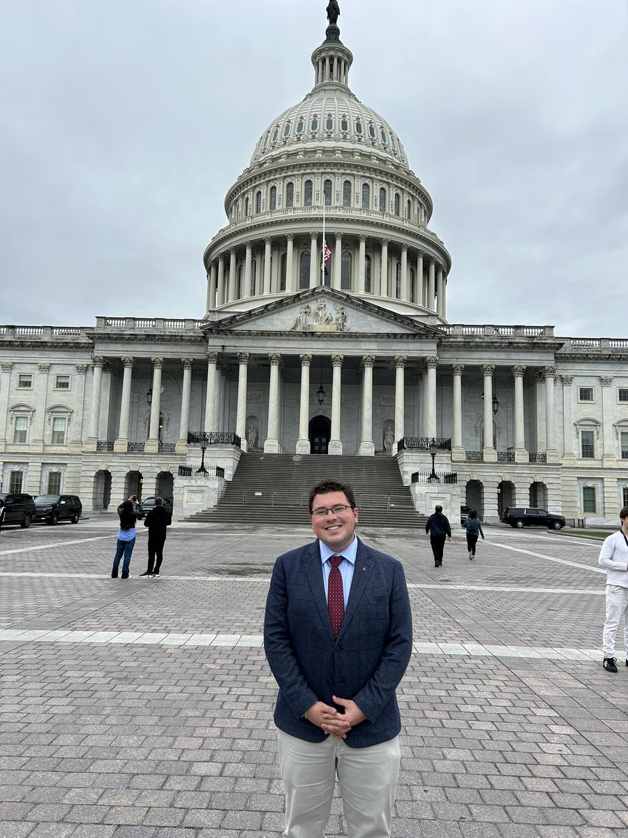 Cloudcage 🔶 (@imcloudcage) on Twitter photo Back in DC w/ <a href="/LLSusa/">The Leukemia & Lymphoma Society</a> to ensure that everyone who needs cancer treatment can afford it. #NoHealthcareCuts Back in DC w/ <a href="/LLSusa/">The Leukemia & Lymphoma Society</a> to ensure that everyone who needs cancer treatment can afford it. #NoHealthcareCuts