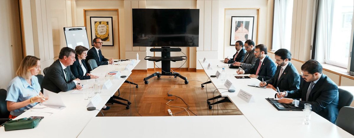 Ministry of Foreign Affairs - Qatar (@mofaqatar_en) on Twitter photo Advisor to Prime Minister and Foreign Ministry Spokesperson <a href="/majedalansari/">د. ماجد محمد الأنصاري Dr. Majed Al Ansari</a> Meets Belgian Officials
🔗To learn more : bit.ly/4kdyfBa
#MOFAQatar Advisor to Prime Minister and Foreign Ministry Spokesperson <a href="/majedalansari/">د. ماجد محمد الأنصاري Dr. Majed Al Ansari</a> Meets Belgian Officials
🔗To learn more : bit.ly/4kdyfBa
#MOFAQatar