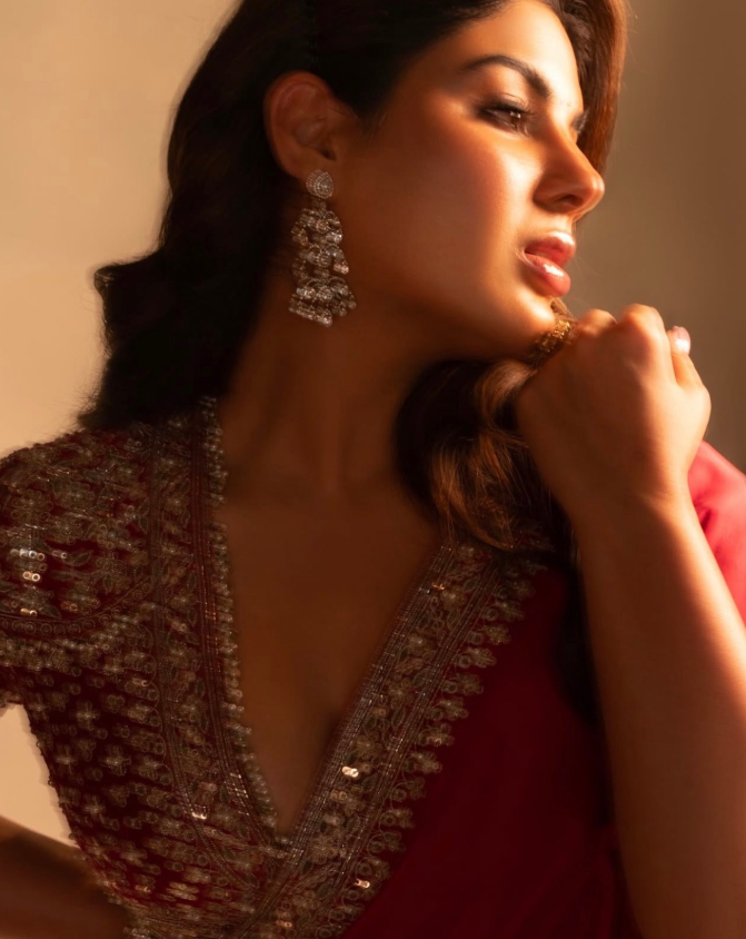 cinetakies_Blog's tweet photo. samyuktha💙
#samyuktha #biggbosstamil #samyukthamenon #biggboss #kerala #nayanthara #nazriyanazim #actress #mollywood #rioraj #ramyapandian #samantha #indianactresses #anjukurian #malluactress #priyaprakashvarrier #shivaninarayanan #malayalam #nazriya #actresses #tamil #saree https://t.co/3sl1ihF1uu