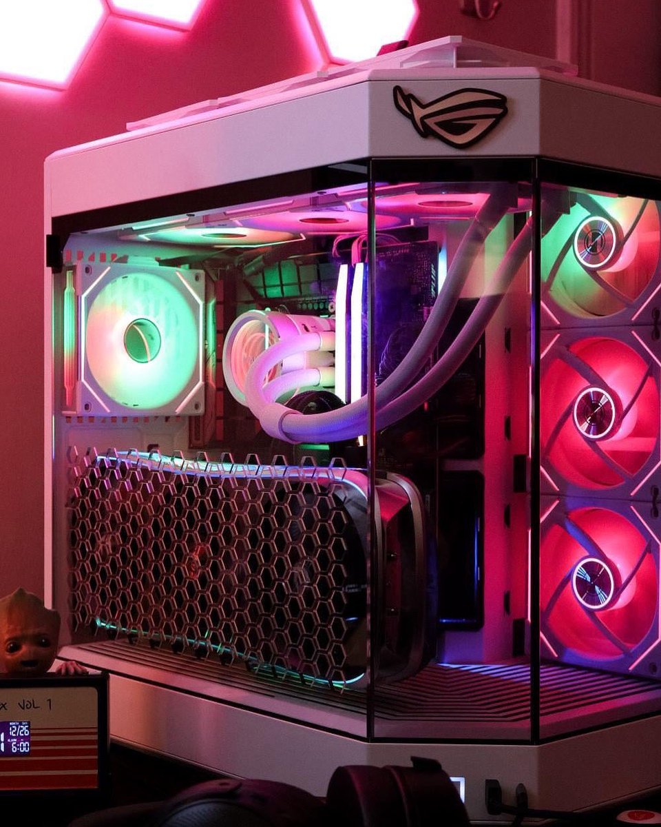 JakefaceCustoms (@jakefacecustoms) on Twitter photo Another great example sent in by a customer. This is my Hyte Y60 custom vented side panel. This one is hex, clear color. Installs just like the stock panel and improves airflow. Link in bio or google jakefacecustoms. 
#hyte #ibuypower #hytey60 #pc #pcgaming #pcgamer Another great example sent in by a customer. This is my Hyte Y60 custom vented side panel. This one is hex, clear color. Installs just like the stock panel and improves airflow. Link in bio or google jakefacecustoms. 
#hyte #ibuypower #hytey60 #pc #pcgaming #pcgamer