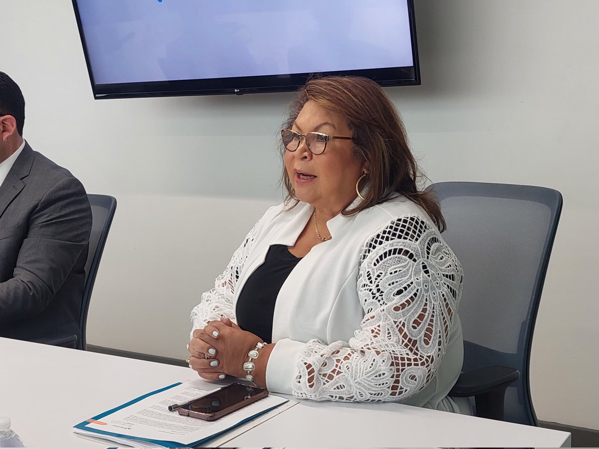 "Nos enorgullece acompañar a empresas como <a href="/movistar_sv/">Movistar El Salvador</a> que apuestan por estrategias concretas, medibles y sostenibles", afirmó Haydée de Trigueros de <a href="/FUNDEMAS/">FUNDEMAS</a>, aliados en el proceso de restauración ambiental.