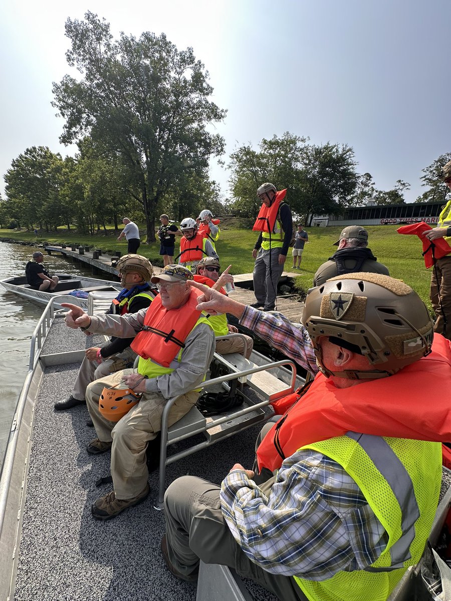 DavidBJasper's tweet image. Excited to announce that HCSO is teaming up with our Federal, State, and Local first responder partners for the 2025 SAREX Search and Rescue Exercise! This large-scale training will simulate hurricane response and rescues, ensuring our teams are always ready when disaster…