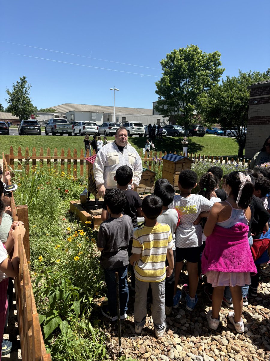 Shannon Cron tweet media