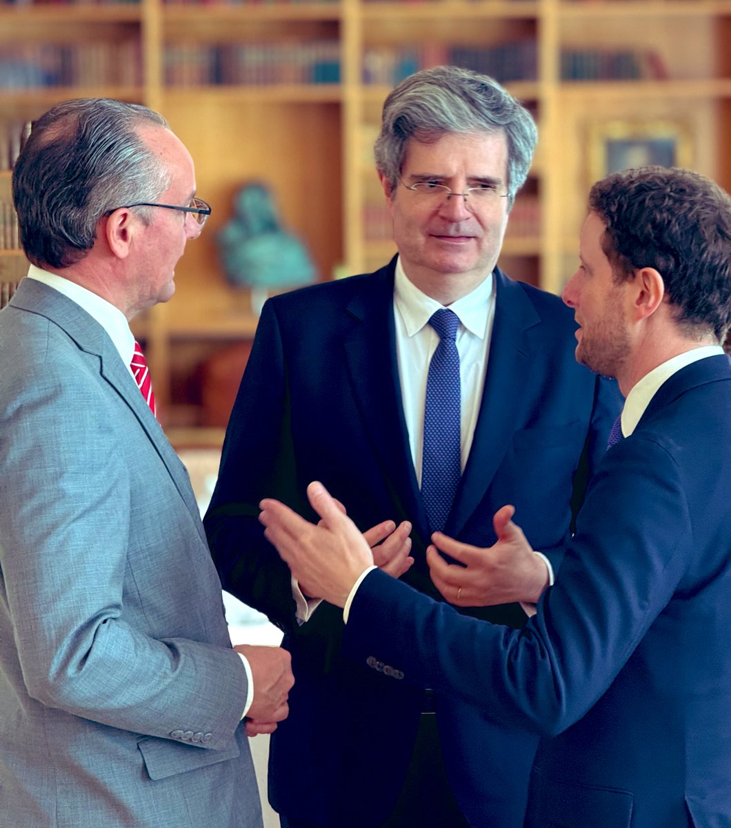 Clément Beaune tweet media