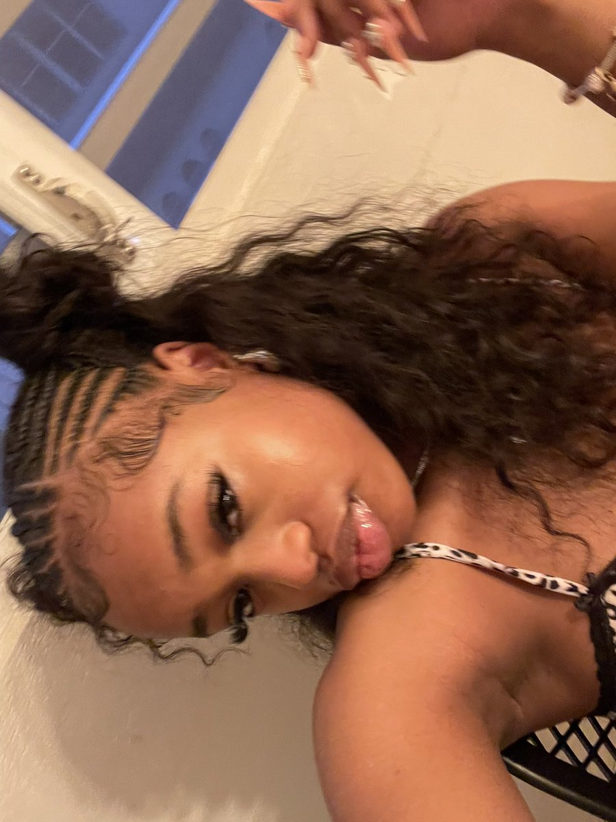 naturallynyy's tweet photo. faded live photos https://t.co/b1j0dJhJxw