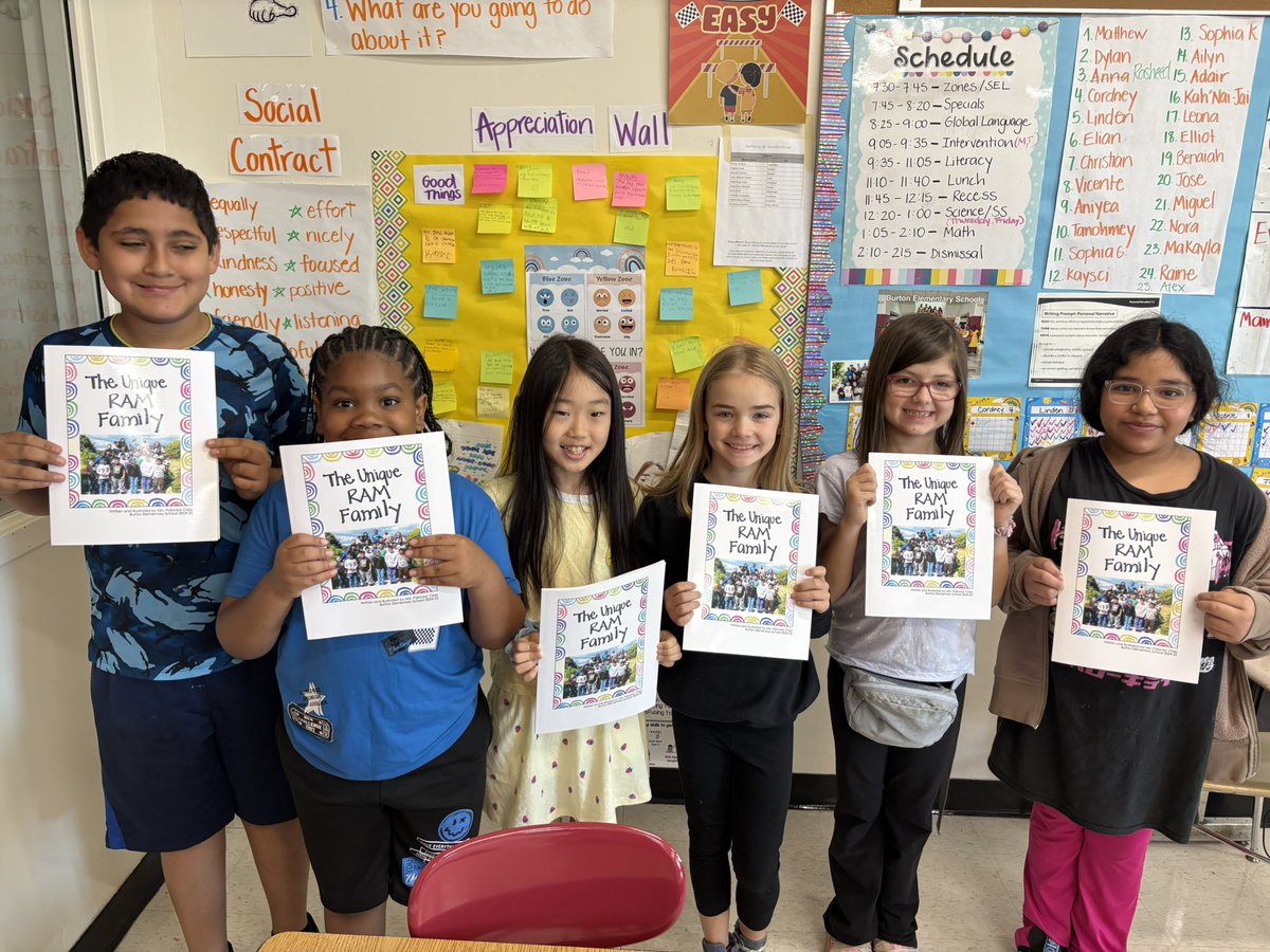 monse5's tweet photo. It’s time to celebrate hard work, build confidence, and let every young author shine. @studentreasures #PublishingParty #ProudAuthors
#YoungAuthors #ProudTeacher @ParticipateLrng https://t.co/BfYENOVFGN