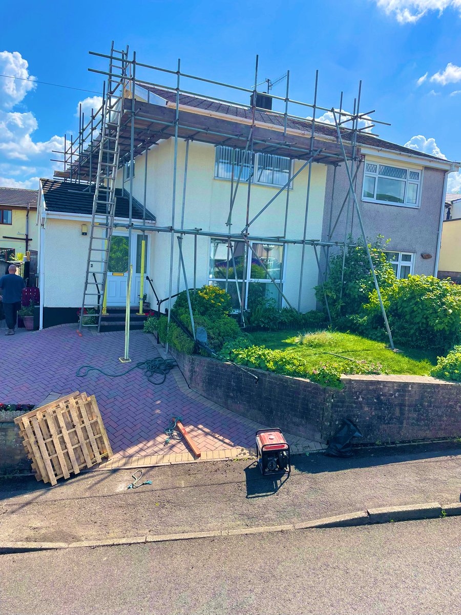 RWHRoofing65's tweet photo. Marley Modern tile roof 🔨 ☀️ https://t.co/FYTSeCz9Fc
