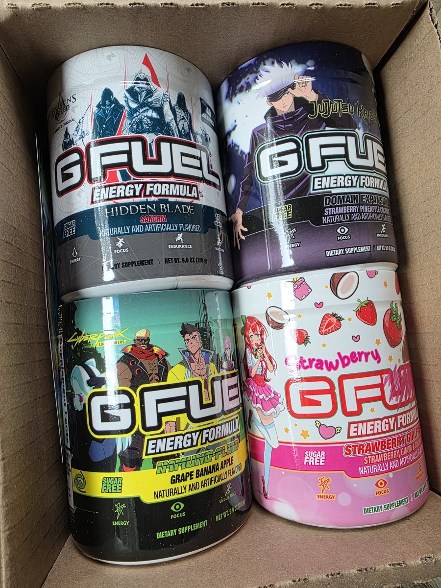Pr3TV's tweet image. Just picked up my #GFuel order from their warehouse and the dude showed me around and gave me a drink out of the employee fridge for the road! Super cool experience and company thank you @GFuelEnergy!
(Also I forgot to ask but please bring black Flavor Bomb!)