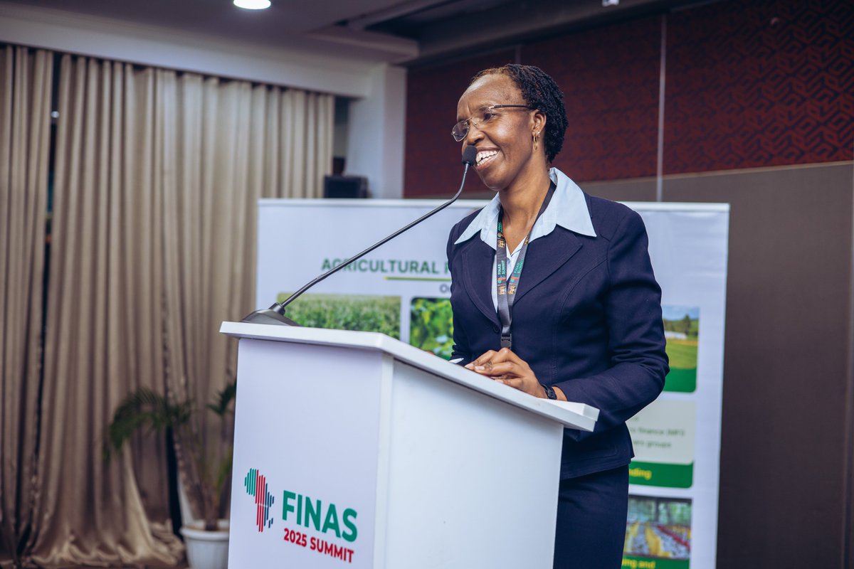 𝗦𝗽𝗼𝘁𝗹𝗶𝗴𝗵𝘁 𝗼𝗻 𝗔𝗴𝗿𝗶-𝗦𝗠𝗘 𝗣𝗼𝘄𝗲𝗿
Under the stewardship of Sarah Wachekeh (AFC), our panel at #FINAS2025 unpacked how agri-SMEs the backbone of Kenya’s rural economy can overcome informality, policy barriers and finance gaps to drive 33% of GDP and 80% of jobs.