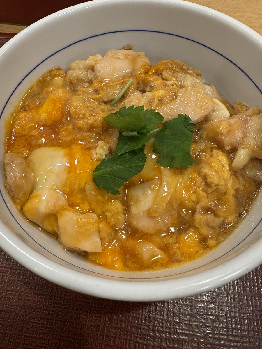 studycath's tweet photo. 夜勤がしんどいのでチートしました https://t.co/Qcwy0iLQV4