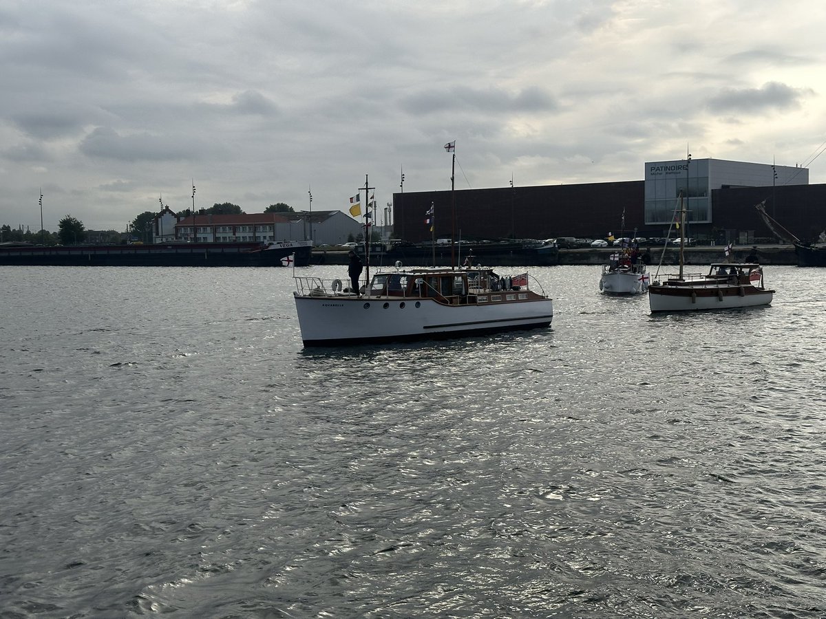 And that’s it, 85 years on The Dunkirk Little Ships have arrived back in France. Both British and French waving them back in this evening!