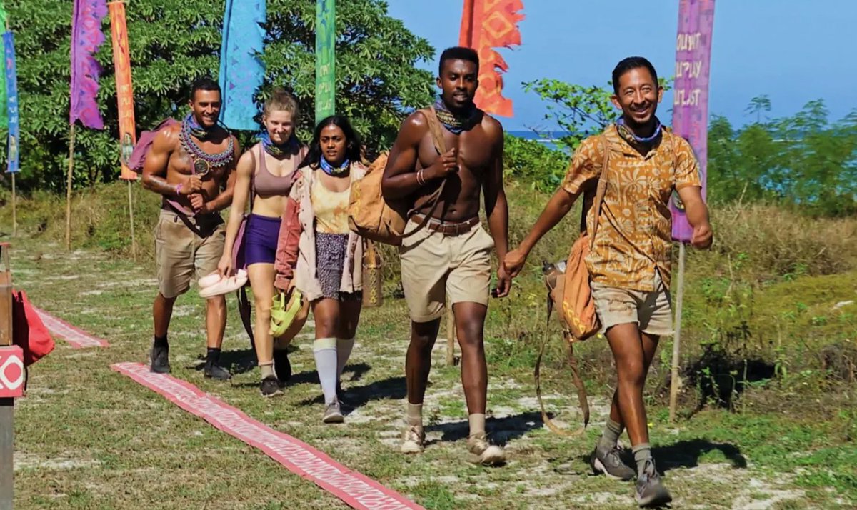 Tommy Smokes (@tomscibelli) on Twitter photo Happy Survivor finale day to all who observe. We'll be live on <a href="/SnuffinTorches/">Snuffing Torches</a> at 11 PM ET after the 3 hour #Survivor48 finale tonight. Let's hope for some drama
youtube.com/live/uunCNTBsS… Happy Survivor finale day to all who observe. We'll be live on <a href="/SnuffinTorches/">Snuffing Torches</a> at 11 PM ET after the 3 hour #Survivor48 finale tonight. Let's hope for some drama
youtube.com/live/uunCNTBsS…
