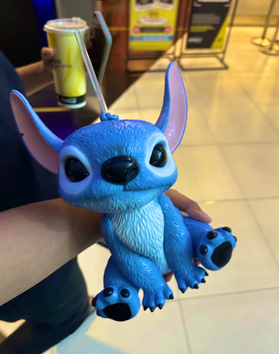 cxllennnnnnn's tweet photo. So we managed to snag the last stock (display item la tapi) of GSC Miriโs Stitch tumbler hewhew #fomoisreal #overconsumerism https://t.co/S2xzQw1tDe