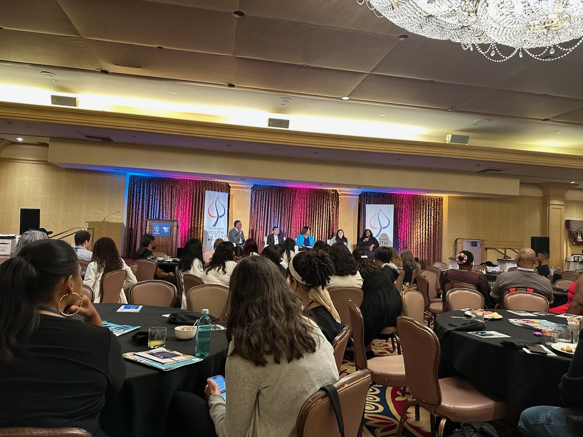 Association of Prosecuting Attorneys (@apainc) on Twitter photo 🌟APA at the Opportunity Youth Forum!🌟 We’re proud to continue our work with the Opportunity Youth Forum by <a href="/AspenFCS/">Forum for Community Solutions</a>—driving education & employment success for opportunity youth. 🚀 #OpportunityYouth #CommunityImpact #BrighterFutures 🌟APA at the Opportunity Youth Forum!🌟 We’re proud to continue our work with the Opportunity Youth Forum by <a href="/AspenFCS/">Forum for Community Solutions</a>—driving education & employment success for opportunity youth. 🚀 #OpportunityYouth #CommunityImpact #BrighterFutures