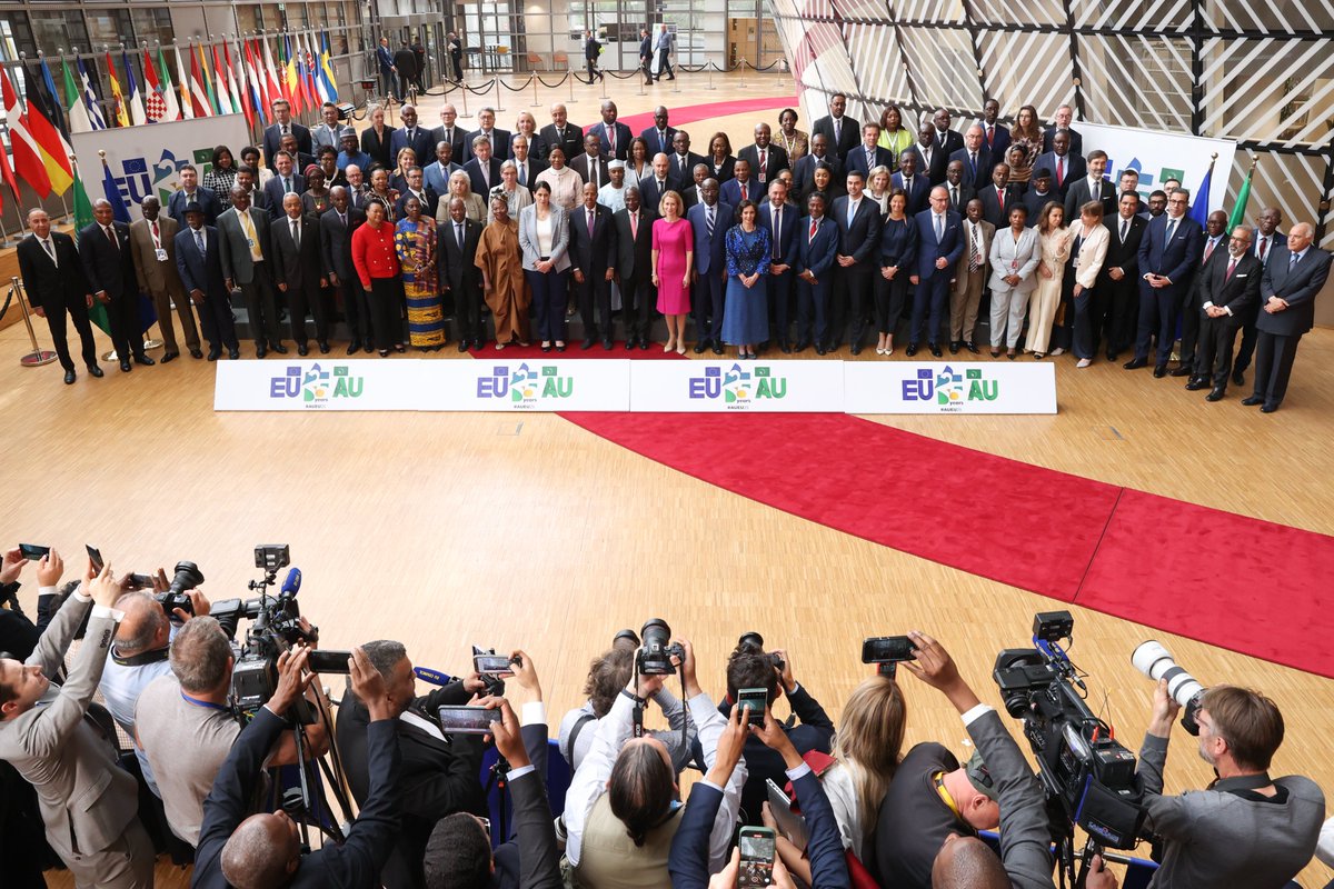EU Council (@eucouncil) on Twitter photo Foreign affairs ministers from the EU and <a href="/_AfricanUnion/">African Union</a> reaffirmed their commitment to the EU-AU Partnership, based on shared values, mutual respect and interests, and its continued relevance and reliability.
Read the EU-AU joint statement ➡️ europa.eu/!FyQDPt Foreign affairs ministers from the EU and <a href="/_AfricanUnion/">African Union</a> reaffirmed their commitment to the EU-AU Partnership, based on shared values, mutual respect and interests, and its continued relevance and reliability.
Read the EU-AU joint statement ➡️ europa.eu/!FyQDPt