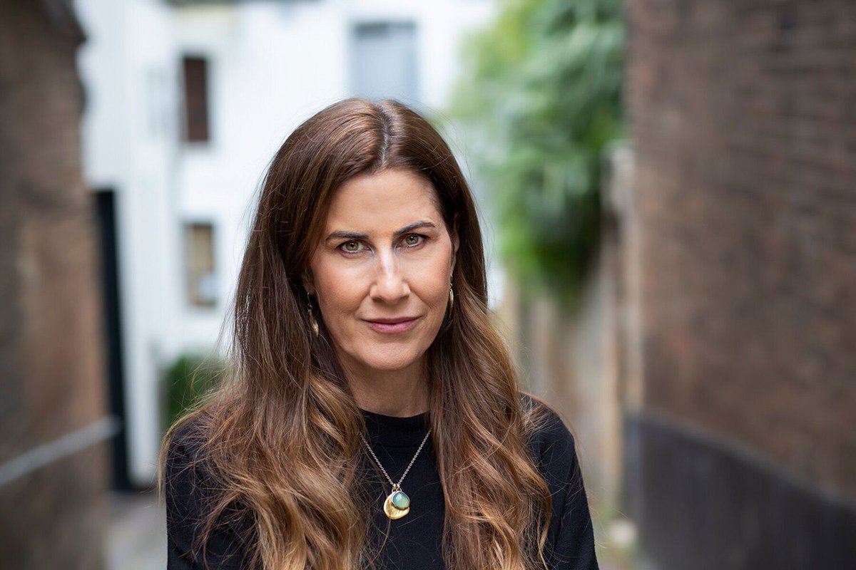 Don't miss an opportunity to meet Serhii Plokhy and Stephanie Barker on May 24 and 25 at this year's @ilfdublin to discuss their latest books, which came to life due to Russia's brutal aggression against Ukraine.

shorturl.at/dnpwv
shorturl.at/QC67s