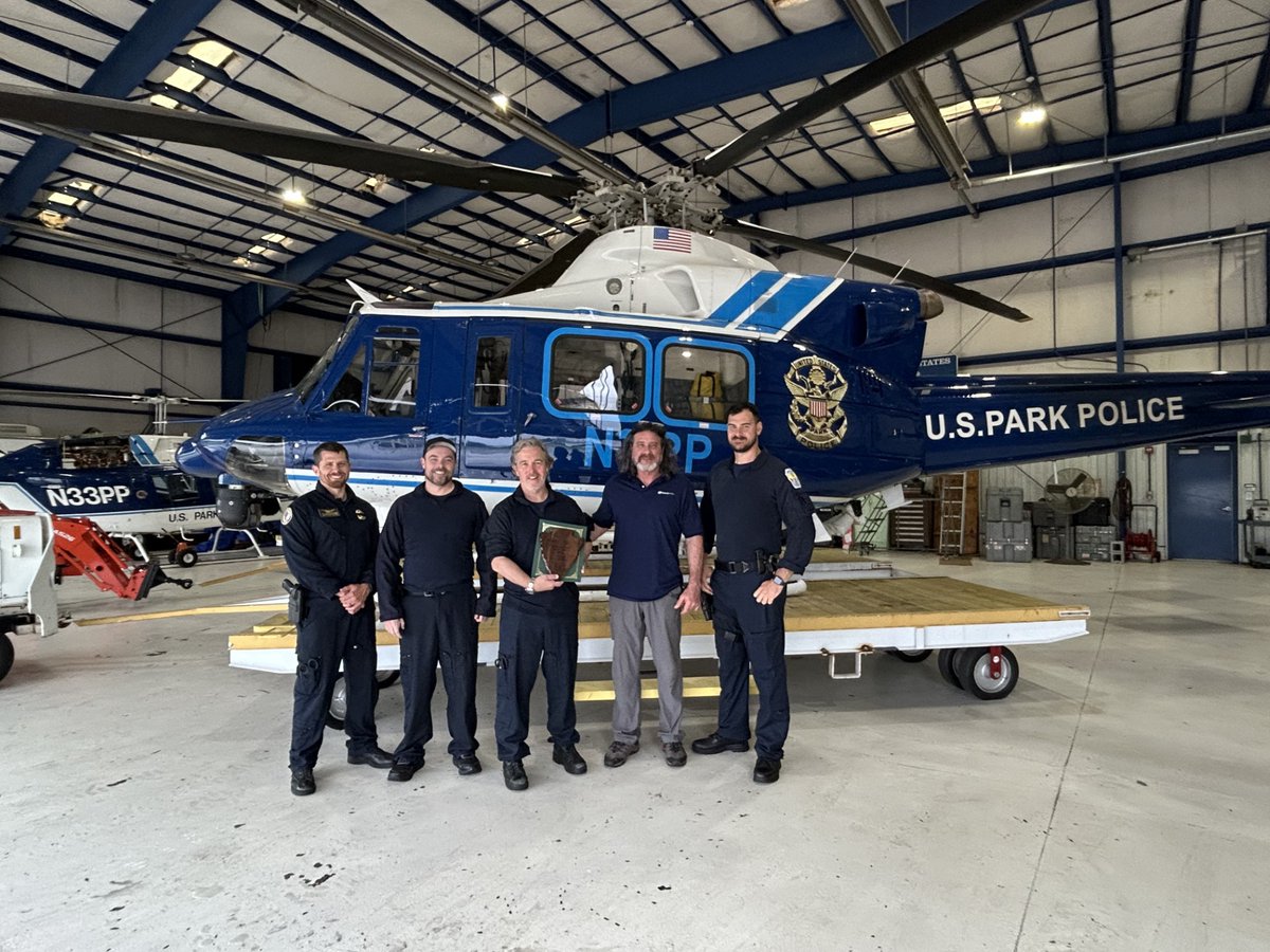 usparkpolicepio's tweet photo. Our Aviation Unit was proud to have received the prestigious NPS Aviation All-Hazard Response Award, recognizing our innovation and professionalism in crucial events like the Marine Corps Marathon and the 60th Presidential Inauguration! 🏆 #AviationExcellence #USPP https://t.co/GSD0rUhFaJ
