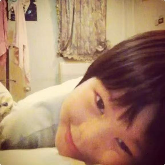 Dingbananaa's tweet photo. แม่ เห็น นี่ น้อย น่ารัก ให้อภัย ทั้ เรื���อง ชีวิต
妈咪们看到这个小可爱原谅生活中的一切好吗？🥺
生活，工作，学习，都辛苦大家了
#KRITngamtanakijja
#krmjtc https://t.co/4j0BjSCdXa