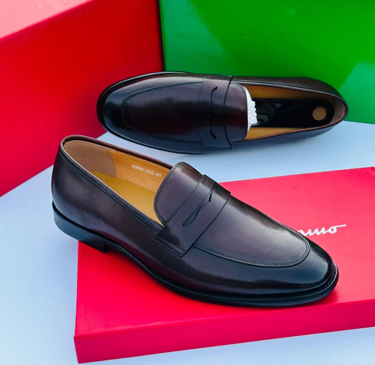 NoirGOODZ's tweet photo. Quality Shoes (NGOZI)  — Loafers 

Size: 39 - 45 → Tsh 120,000

Rangi: Coffee &amp; Black

WhatsApp • Call - 0717308877

📦; Delivery Tunafanya Popote 

📍; Kariakoo - Nisaidie REPOST  #NoirGOODZ #TunauzaAURA https://t.co/EAUSfOdX29