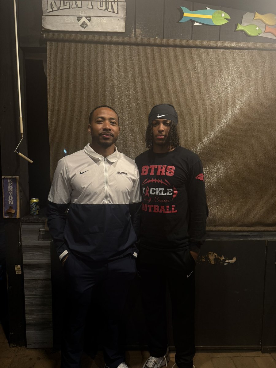 Quayd Hendryx (@quaydhendryx5) on Twitter photo Thank you <a href="/KashifMoore/">Kashif Moore</a> for stopping by my home and telling me what Uconn has to offer. Looking forward to the OV throughout the 13-15th!
#agtg #gohuskies
<a href="/KinslerLatish/">Latish Kinsler</a> <a href="/KashifMoore/">Kashif Moore</a> <a href="/TomLoy247/">Tom Loy</a> <a href="/BrianDohn247/">BrianDohn247</a> <a href="/TheUCReport/">Billy Tucker</a> <a href="/SWiltfong_/">Steve Wiltfong</a> <a href="/RivalsRichie/">Richie O’Leary</a> <a href="/adamgorney/">Adam Gorney</a> <a href="/CraigHaubert/">Craig Haubert</a> Thank you <a href="/KashifMoore/">Kashif Moore</a> for stopping by my home and telling me what Uconn has to offer. Looking forward to the OV throughout the 13-15th!
#agtg #gohuskies
<a href="/KinslerLatish/">Latish Kinsler</a> <a href="/KashifMoore/">Kashif Moore</a> <a href="/TomLoy247/">Tom Loy</a> <a href="/BrianDohn247/">BrianDohn247</a> <a href="/TheUCReport/">Billy Tucker</a> <a href="/SWiltfong_/">Steve Wiltfong</a> <a href="/RivalsRichie/">Richie O’Leary</a> <a href="/adamgorney/">Adam Gorney</a> <a href="/CraigHaubert/">Craig Haubert</a>