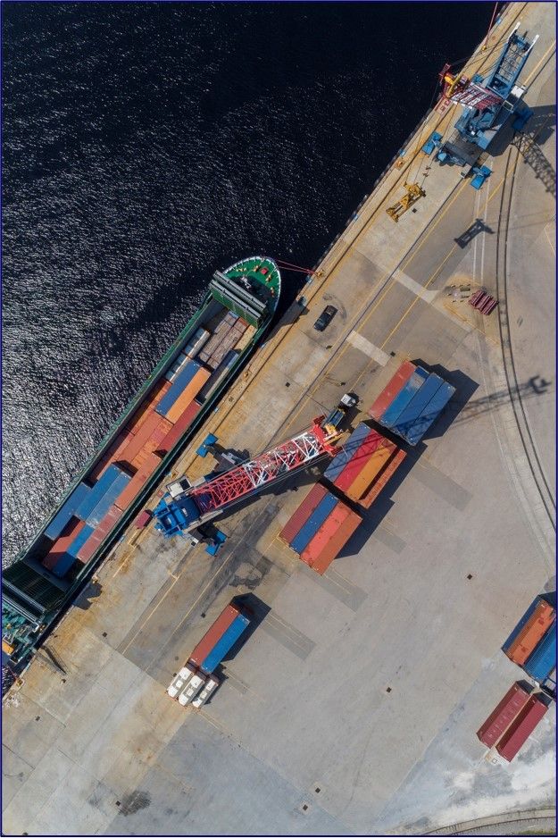 Port Panama City is dedicated to efficient containerized trade, focusing on swift, reliable movement of essential goods like food-grade and consumer items. Our services include an on-port Container Exam Station, container handling, efficient access, and heavy lifting.