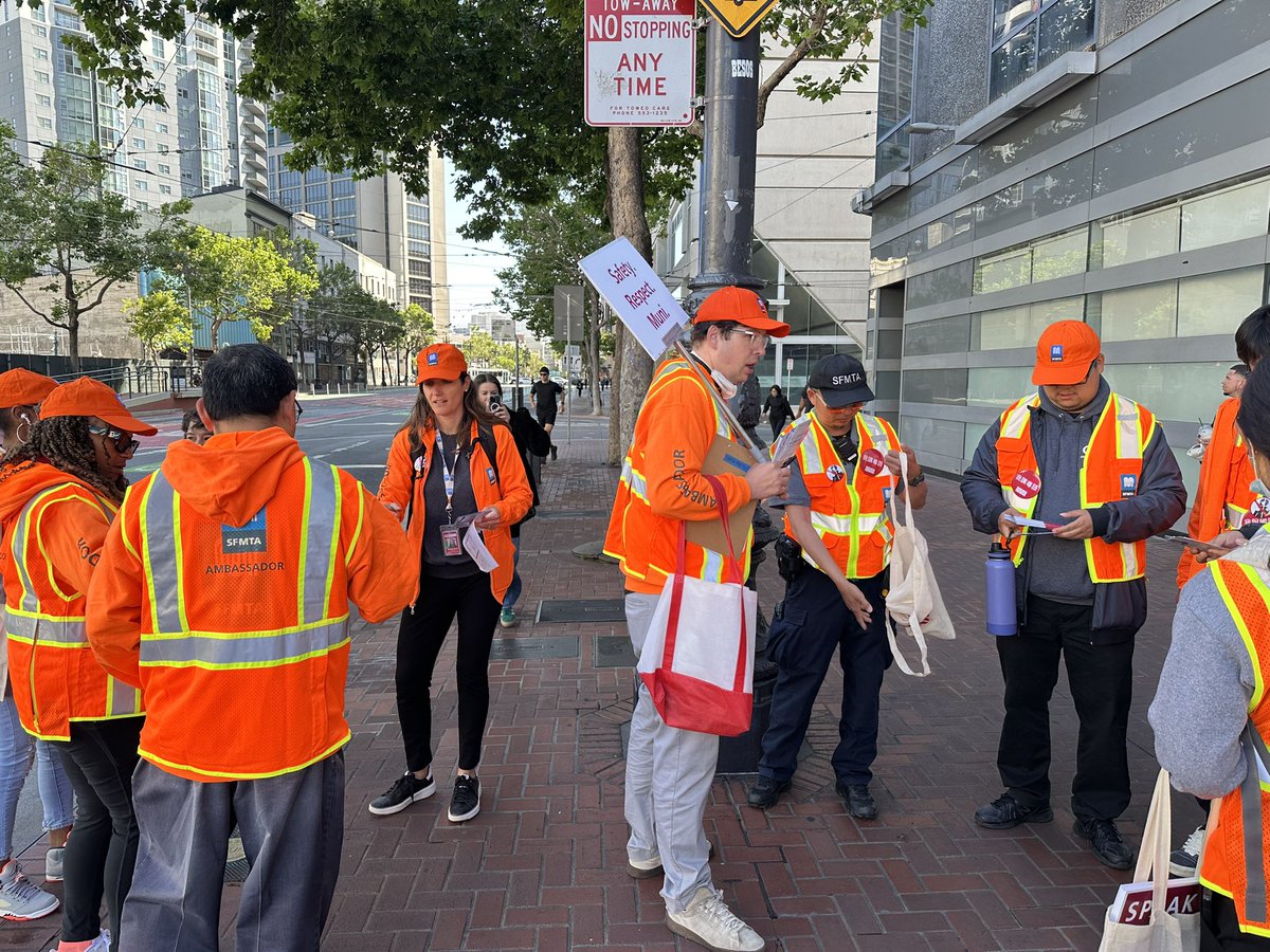 SFMTA_Muni's tweet photo. It’s #MuniSafe Day Out! Muni ambassadors will be out today to speak with our customers about the resources they have to report incidents, and how we can keep #MuniSafe. If you see us, come say hi! https://t.co/wZOTSKqIKr