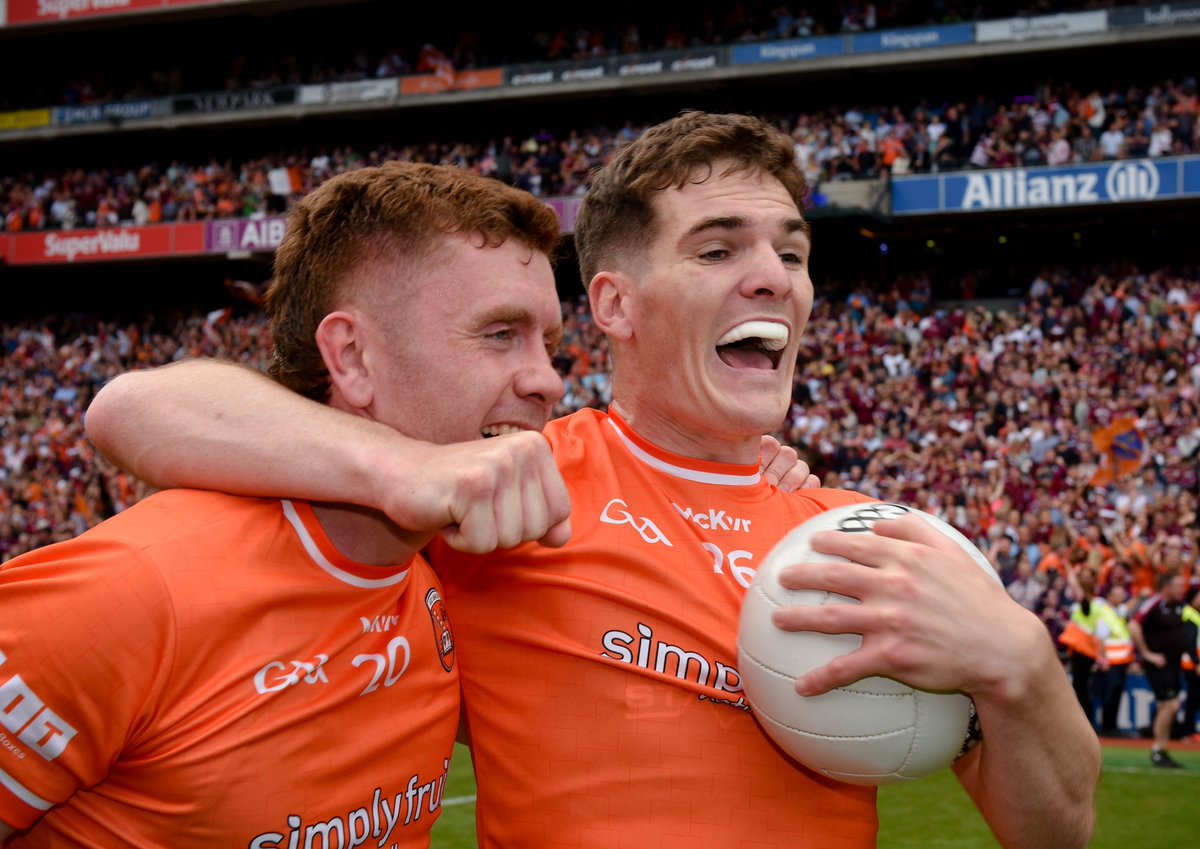 Wonderful wing backs!

Armagh's Ross McQuillan and Jarly Og Burns have both been in fantastic form recently. 

See the comments to read our preview of Saturday's match between Armagh and Derry!