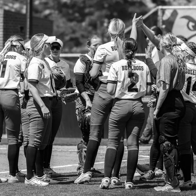 Union University Softball tweet media