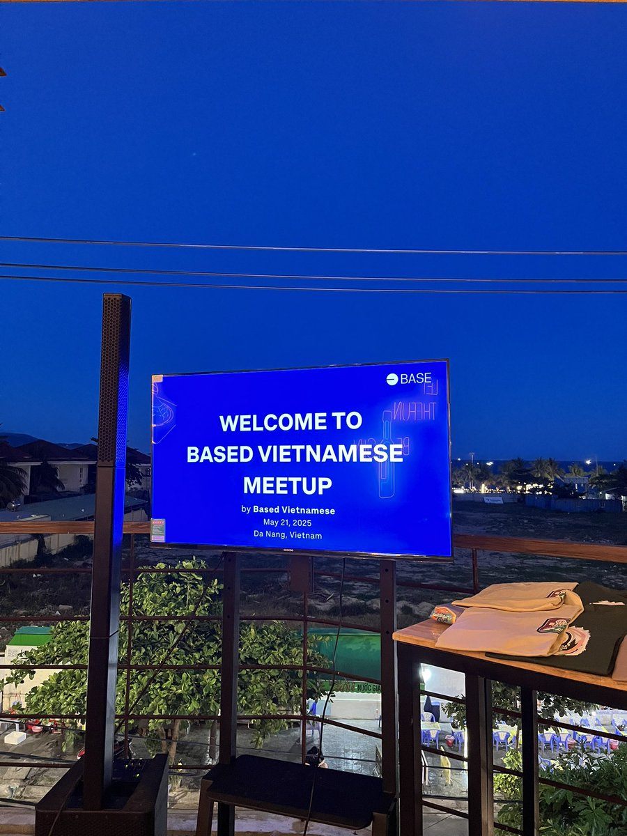 Harry Tran Anh (@harrytrananh) on Twitter photo Feeling like <a href="/buildonbase/">Base Build</a> today
<a href="/base/">Base</a>
Thanks for always supporting local community <a href="/jessepollak/">jesse.base.eth</a> <a href="/CryptoStatuette/">statuette.base.eth</a> Feeling like <a href="/buildonbase/">Base Build</a> today
<a href="/base/">Base</a>
Thanks for always supporting local community <a href="/jessepollak/">jesse.base.eth</a> <a href="/CryptoStatuette/">statuette.base.eth</a>