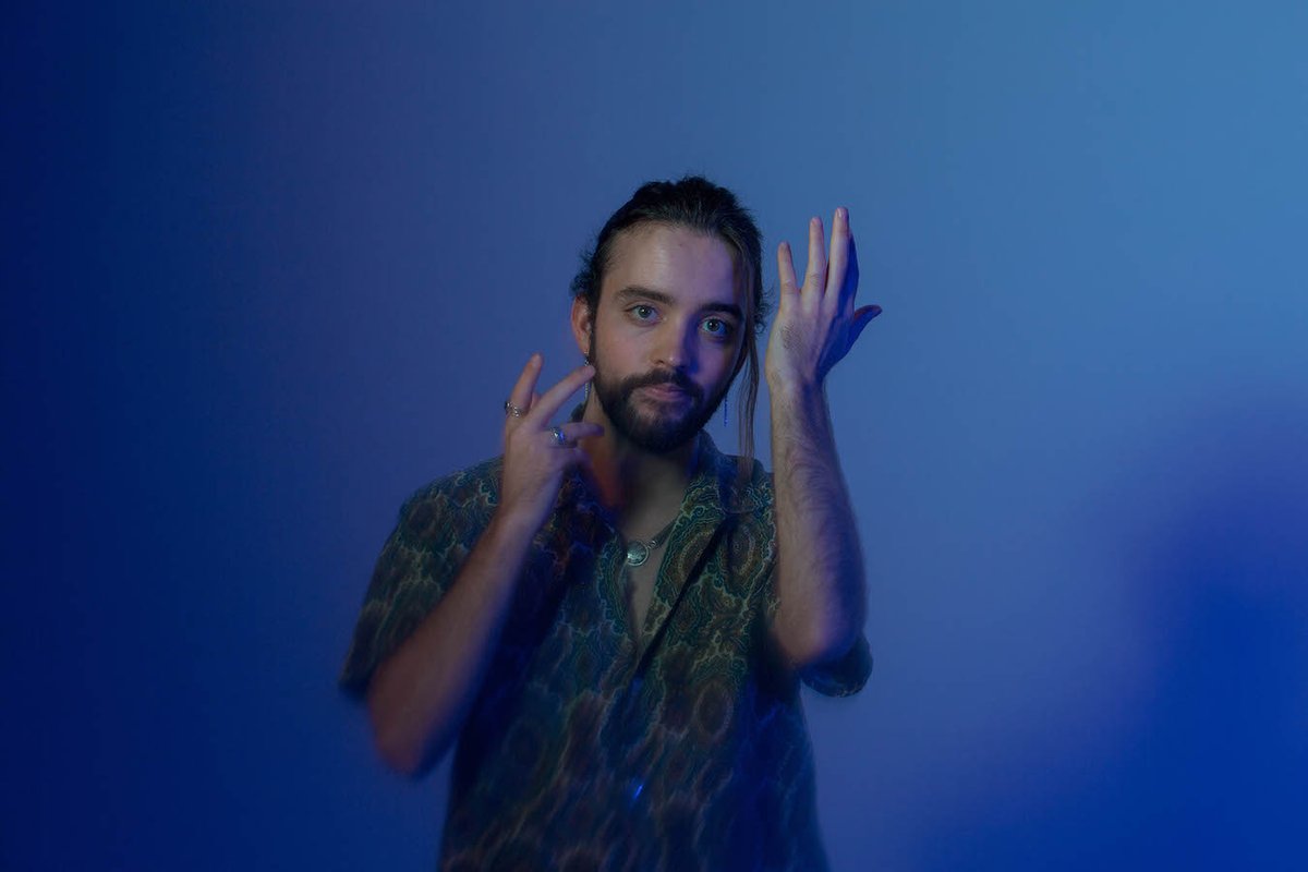 Arjuna Oakes selects the best voices emerging from New Zealand...

"From jazz and art-pop to house and hip-hop, artists from Aotearoa are pushing boundaries in every direction."

clashmusic.com/features/arjun…