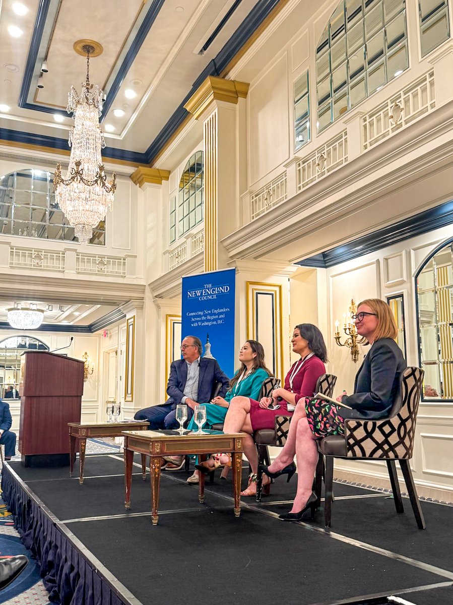 a10associates's tweet photo. 🌸 What a week in D.C.!
Our #SpringFlingDC brought clients face-to-face with lawmakers & changemakers—including a private conversation with Rep. @ByronDonalds (R-FL-19).
Thanks to the Capitol Hill Club for hosting, and to the @NECouncil for a sharp reminder: advocacy must evolve with leadership.
#A10Events #DCPublicAffairs #StrategicAdvocacy