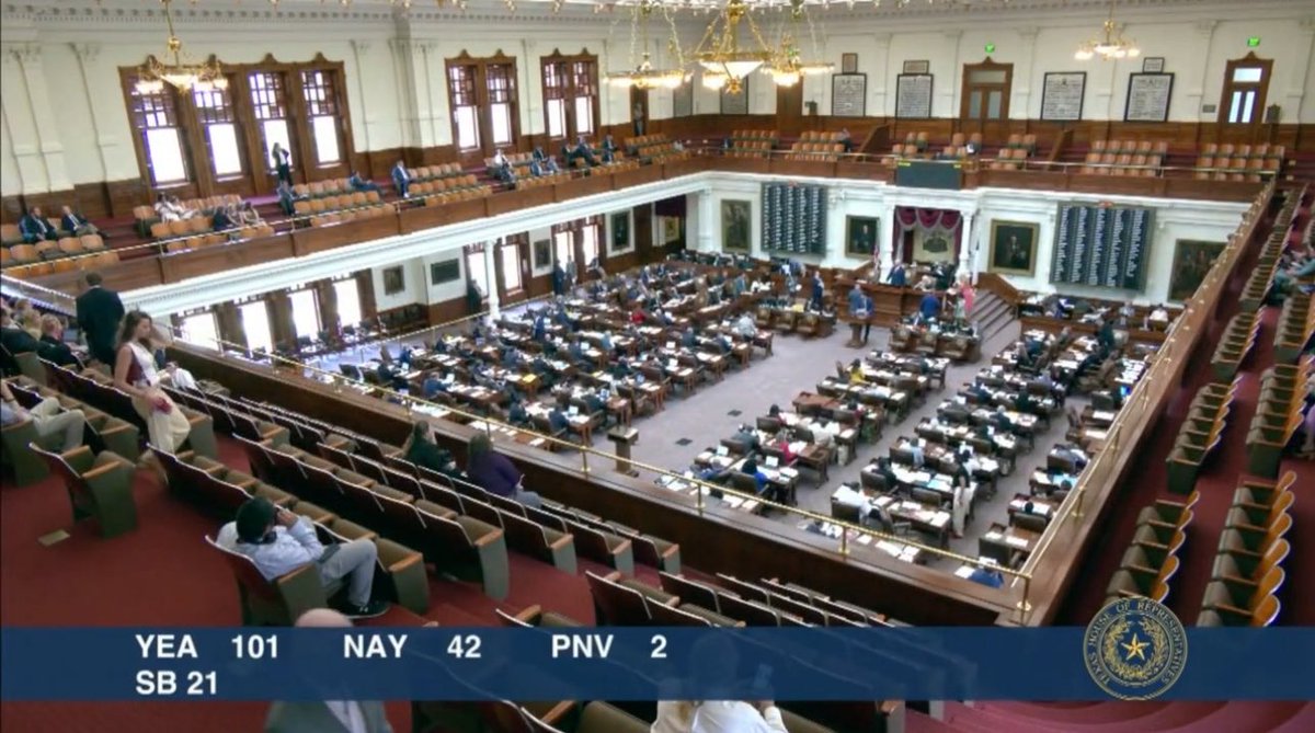 Bitcoin_Laws's tweet image. 🇺🇸 JUST IN: TEXAS PASSES STRATEGIC BITCOIN RESERVE BILL 

SB 21 passes third reading by a vote of 101-42 and now heads to the Governor’s desk for signature.