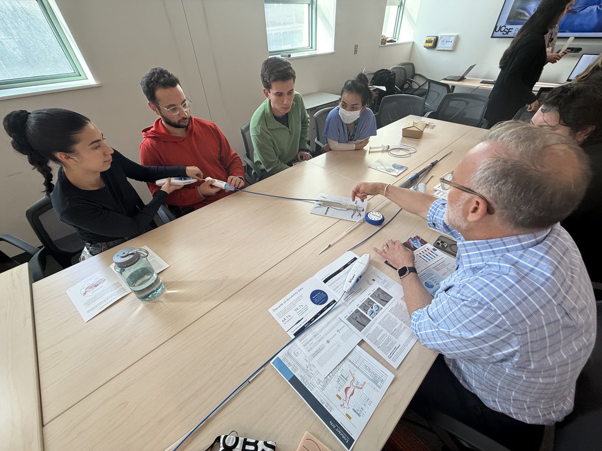 UCSFvascular's tweet image. Vascular Surgery Interest Group (VSIG) hosted an Endovascular Skills Workshop in collaboration with Medtronic. Medical students learned endovascular surgery through simulations, practiced surgical techniques, and discussed common pathologies treated with endovascular approaches.