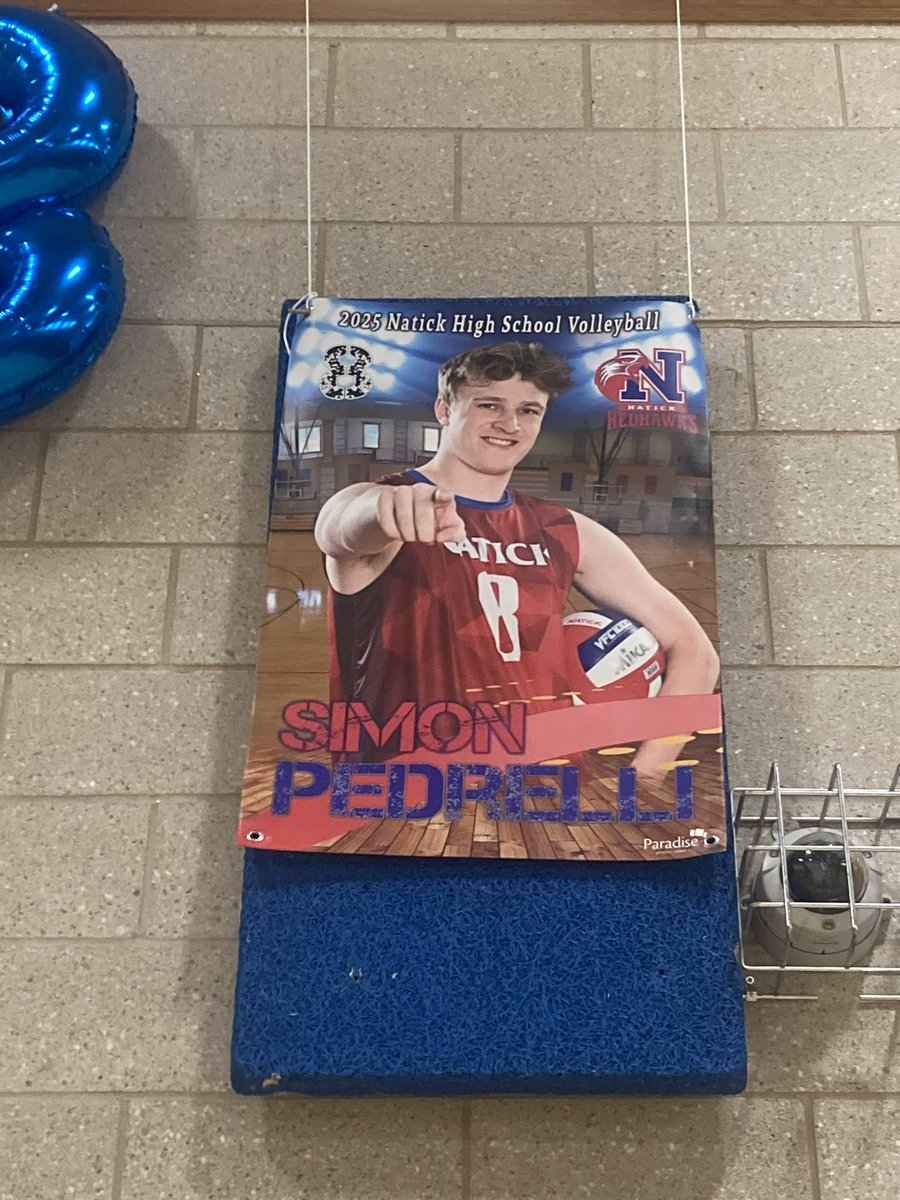 Senior Night for Boys’ Volleyball and a big 3-0 win over Needham!! 🏐