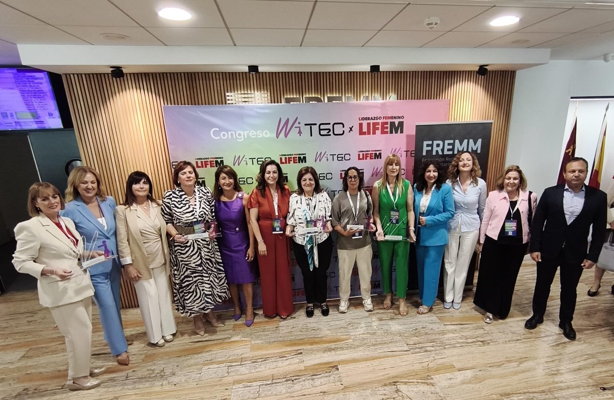 FREMM (@fremm_es) on Twitter photo 🚀 Premios Witec, #tecnología y #mujer: Nuria Castillo, <a href="/CEEICT/">CEEIC</a>; Marian Sánchez, <a href="/achoesgratiss/">Achoesgratiss</a>; María Dolores García, <a href="/UCAM/">UCAM Universidad</a>; Isabel Sanchez Serrano, <a href="/GrupoDisfrimur/">Grupo Disfrimur</a>; y Elisa Alcaraz, <a href="/CtIcontrol/">CTIcontrol</a>.
Digitalización con Acalerapyme, adscrita a <a href="/fremm_es/">FREMM</a>:
ℹ️ n9.cl/j1r55b 🚀 Premios Witec, #tecnología y #mujer: Nuria Castillo, <a href="/CEEICT/">CEEIC</a>; Marian Sánchez, <a href="/achoesgratiss/">Achoesgratiss</a>; María Dolores García, <a href="/UCAM/">UCAM Universidad</a>; Isabel Sanchez Serrano, <a href="/GrupoDisfrimur/">Grupo Disfrimur</a>; y Elisa Alcaraz, <a href="/CtIcontrol/">CTIcontrol</a>.
Digitalización con Acalerapyme, adscrita a <a href="/fremm_es/">FREMM</a>:
ℹ️ n9.cl/j1r55b