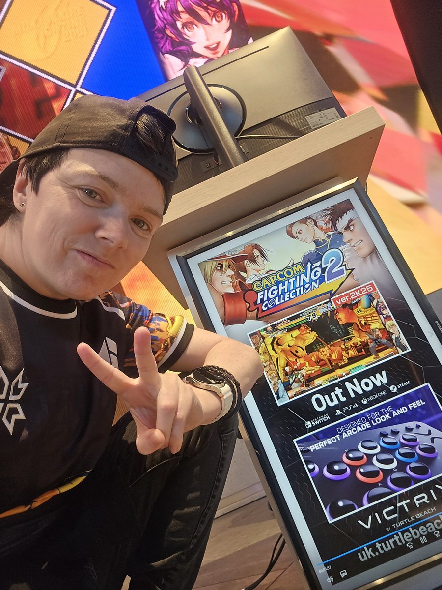 Helping out at #SamsungxCapcom  event at #SamsungKX if your around come say hi.