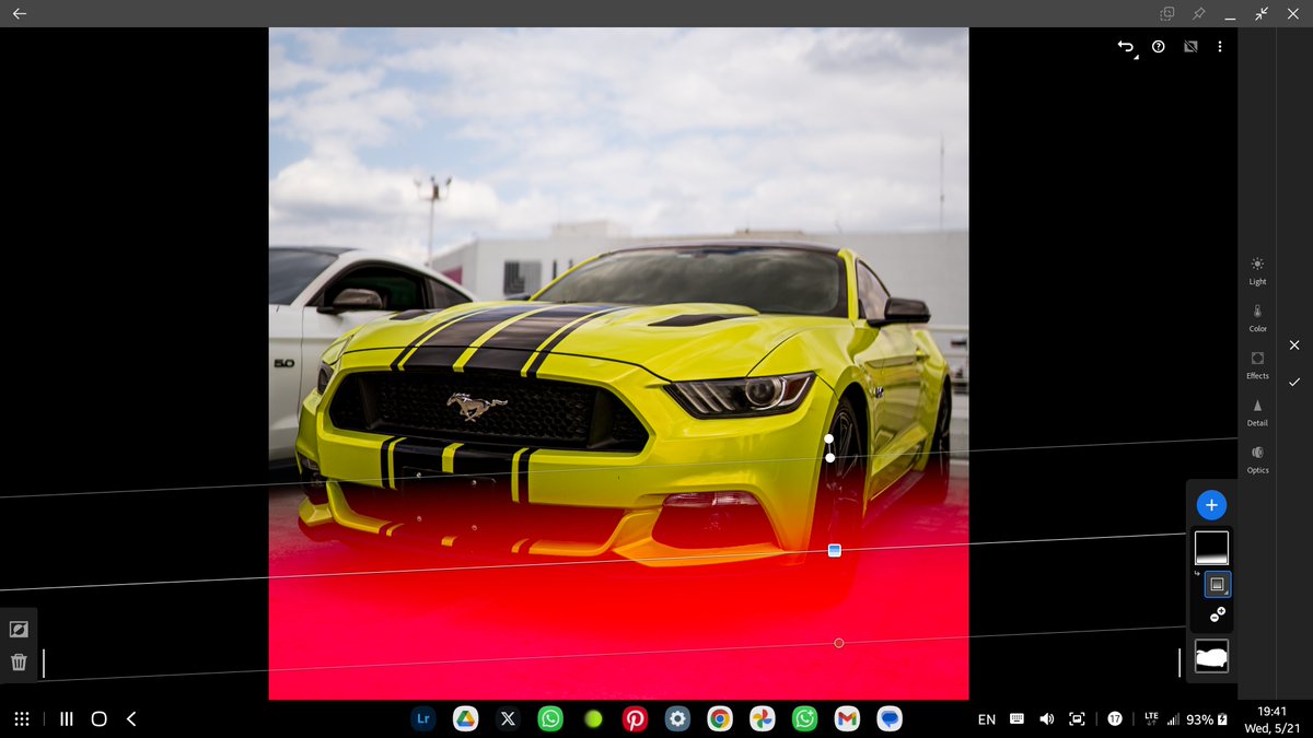 creative_alfred's tweet photo. For this image, we also added a Linear Gradient from the bottom to enhance the tires and tarmac, giving them more depth and visual impact.
#LightroomMobile #RawEditing #PhotoEditingTips https://t.co/oZJk8CIT9k