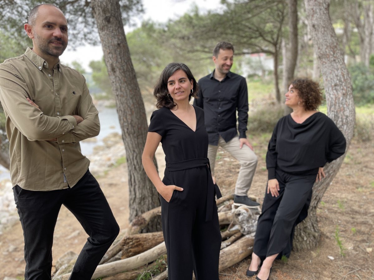 ⛪🎶 Aquest diumenge 25 de maig, participem a l’Aplec de #SantaQuitèria de Sant Miquel de Campmajor amb el concert de Música Nua!

Amb el programa ‘Més enllà de les ombres’, els quatre cantants ens presenten un viatge a capella a través de quatre segles😮🎙️
