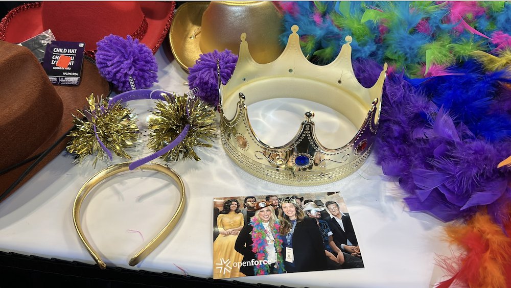 Attending Home Delivery World? Visit us at booth #1138 and snap a photo to remember this amazing event! #HDW2025 #PhotoBooth #ContractorManagement