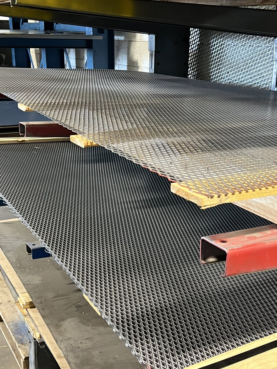 AZMetals's tweet image. Need metal? AZ Metals in Mesa, AZ is your wholesale/retail, cut to size, metal supplier and custom fabricator! 
az-metals.com
#Mesa #metalsupply #customfab