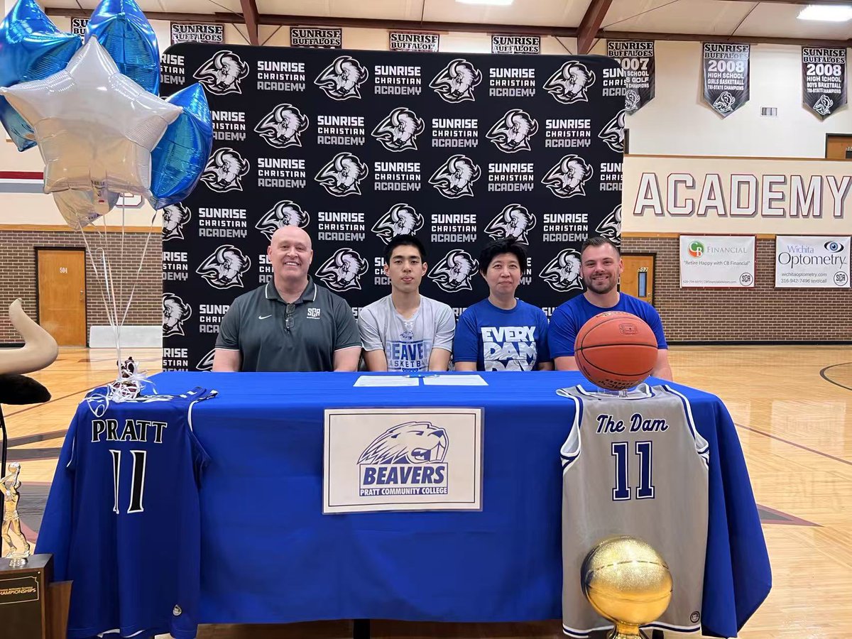 I'm blessed to announce that I've officially signed with Pratt Community College. I'm thankful to God and everyone who has supported me. I'm thankful to <a href="/Coach_McBride_/">Hayden McBride</a>  finding me and giving me opportunity. I'm excited to continue my career at Pratt Community College.