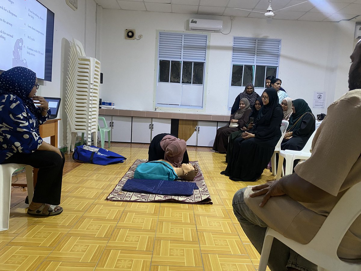 PD sessions for teachers conducted at Raa Atoll School by <a href="/MNUedu/">The Maldives National University</a>

#FahiMNU
#MNU
#StudyatMNU
#No1universityinthemaldives