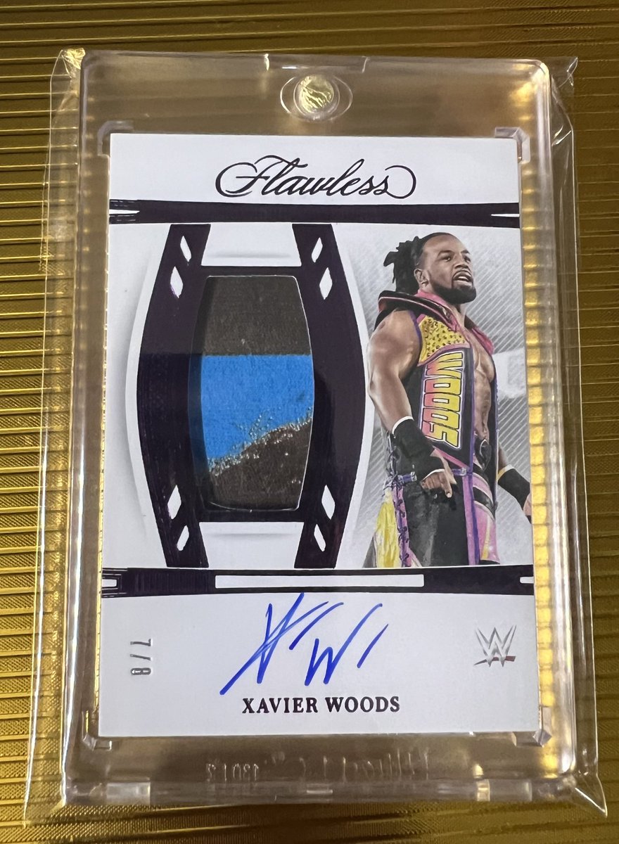KnotInMud12's tweet photo. I haven't posted in a while, but that doesn't mean I have stopped chasing "King" Woods #wrestlingcards
@PaniniAmerica WWE Flawless partial rainbow. He actually has 4 different cards to chase!
#wrestlingcardwednesday #ThankGodForTheNewDay
@AustinCreedWins https://t.co/oMvOpRkKTQ
